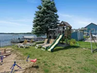 Fife Lake Lodge Hotels in Grand Traverse County