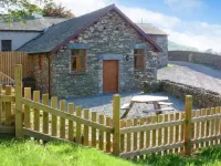 Yew Tree Cottage Hotels in Coniston
