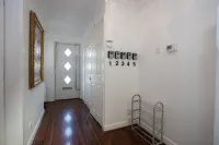 Renfrew House Hotels in Bolton