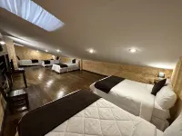 Nass Central Garden Hotel di Cuenca