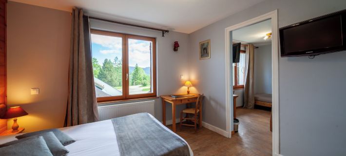Auberge des Montauds - Hôtel & Restaurant Hotels in Isère