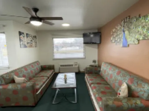 ซาลลิซอว์ อินน์ โรงแรมในSallisaw