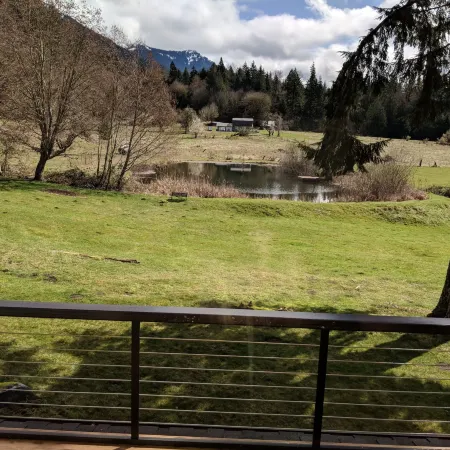 Copper Creek Inn at Mt Rainier