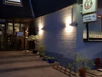 Pension Strohm im Lieth Café Hotels in Bad Fallingbostel