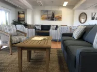 納普斯海峽濱海飯店 蒂爾格曼島住宿飯店