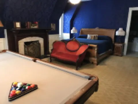 巴徹勒大廈酒店