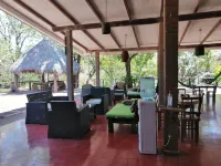 Atlakamani Surfing Resort Hotels in Эль Куко