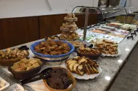 Hotel Internacional - breakfast
