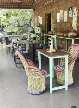 Leafyden Forest Cottages Отели в г. Райгад