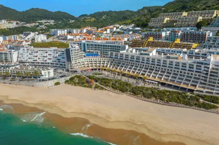 Sesimbra Oceanfront Hotel - Preferred Hotels and Resorts Отели в г. Сесимбра