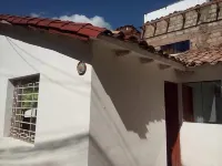Casa Refugio House - Gästehäuser