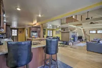 Hike and Relax Fireside Dog-Friendly Gem in Payson! - Pet friendly