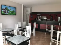 Hôtel le Faisan Hotels in Montlucon