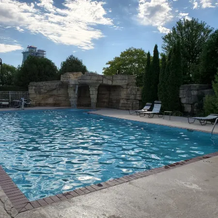 Bridgeport Waterfront Resort