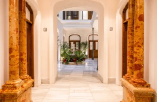 Coeo Fresca Signature Apartments