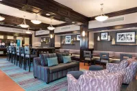 Hampton Inn Detroit/Roseville Hotels in Mount Clemens