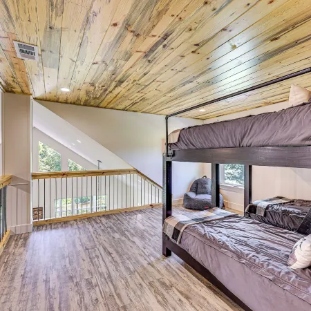 Riverfront Murfreesboro Cabin w/ Fire Pit