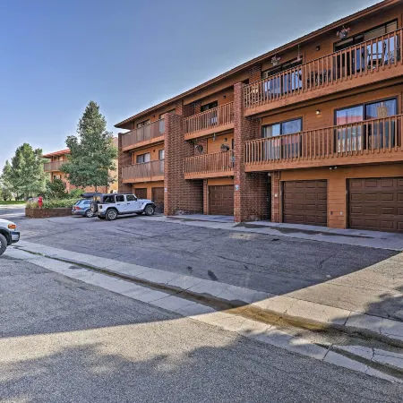 < 2 Mi to Frisco Adventure Park: Cozy Townhome!