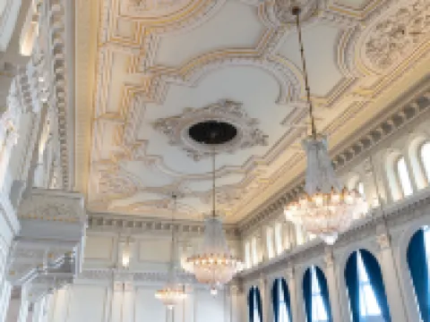 إيليت ستادزهوتيليت لوليا فنادق في لوليا