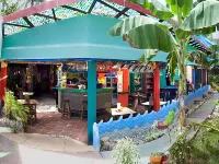 Takatuka Beach Resort - Baarit