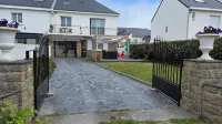 The Villa Reina