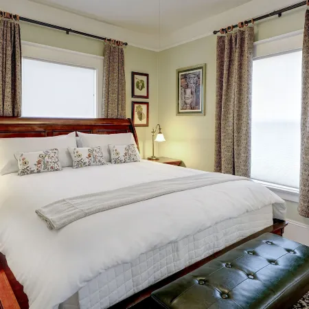 A' Tuscan Estate Bed & Breakfast