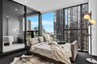 A Cozy Apt, Only a 5-min Walk to Victoria Market Hotels near Swanston St