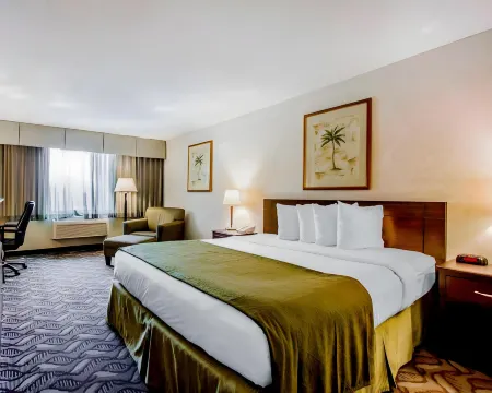 Quality Inn & Suites Montebello - Los Angeles Отели в г. Монтебелло