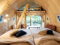 Nagano Glampingbase EnCamp Hotels in Shiojiri