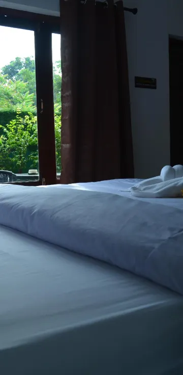 ห้องสแตนดาร์ดพร้อมเครื่องปรับอากาศ