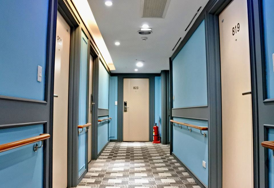 샹젤리제 호텔 로비