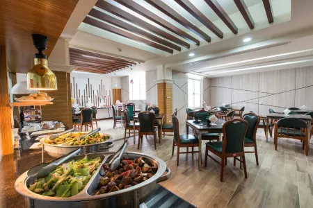 Point Motel Отели в г. Таоюань