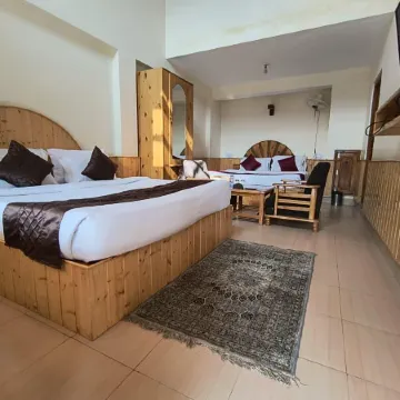 Hotel Purnima - A Riverside Hotel in Kasol