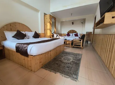 Hotel Purnima - A Riverside Hotel in Kasol