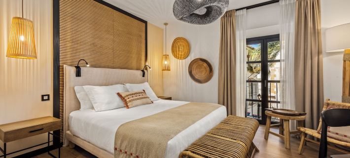 VILLTAK La Plaza Hotels in Marbella
