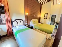 Green Valley Resort Bandungan فنادق في أونغاران