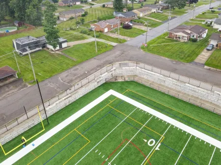 The Halftime Highlight-Big Plays, Comfy Stays