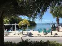 Key Largo Relaxing Gataway with Stoning Sunsets Views