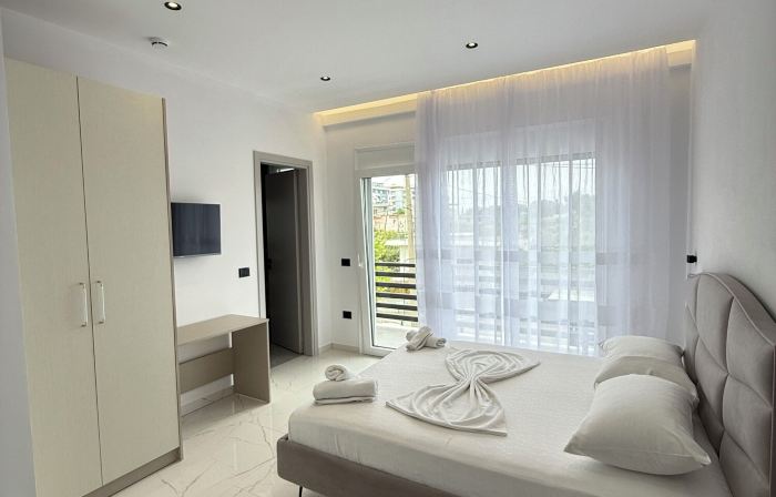 Maison Apartments