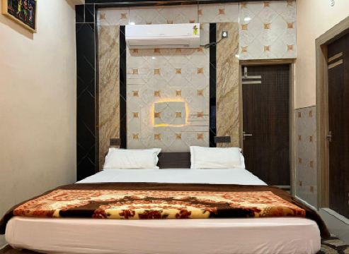 Hotel Krishna Paradise