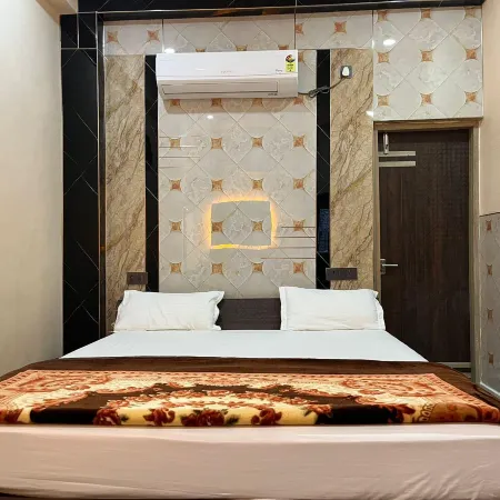 Hotel Krishna Paradise
