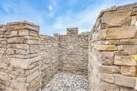 Updated Abode 22 Mi to Joshua Tree National Park!