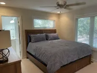 Stunning property with 2 docks, kayaks, SUP, firepit, hammock & huge water mat