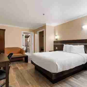 Country Inn Sonora Rooms