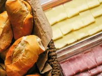 Velinn Pousada Bali Itamambuca - sarapan