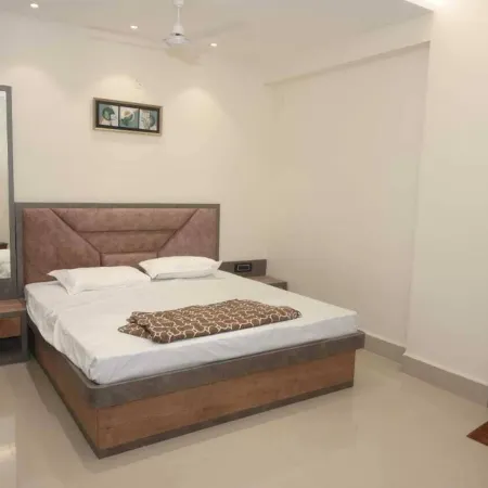 Manyavar Guest House