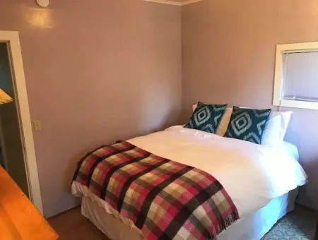 Rohner Ranch House FAST WI-FI Отели в г. Фортуна