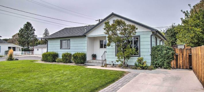 Ski, Hike & Unwind: Cozy Carson City Duplex! Hoteles en Carson City