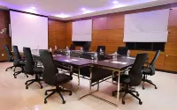 MULTAZAM HOTEL SOLO