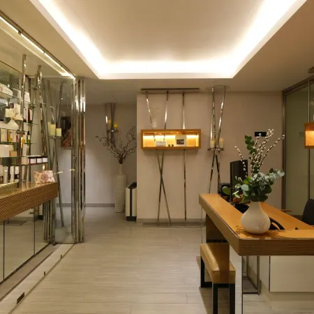 Five Seas by Inwood Hotels